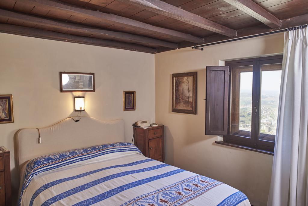 Hotel Residenza D'Epoca Eremo Delle Grazie Monteluco Habitación foto