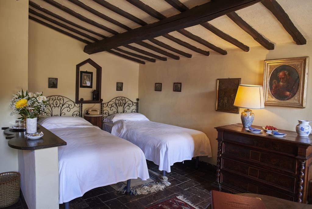 Hotel Residenza D'Epoca Eremo Delle Grazie Monteluco Habitación foto