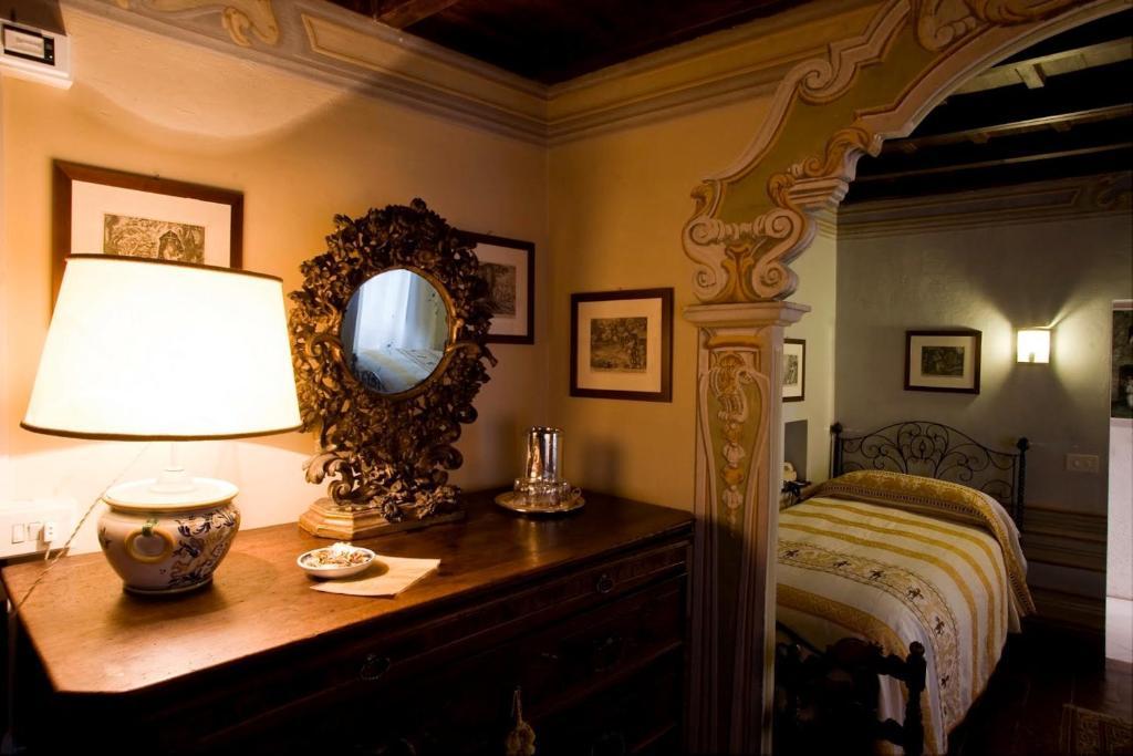 Hotel Residenza D'Epoca Eremo Delle Grazie Monteluco Habitación foto